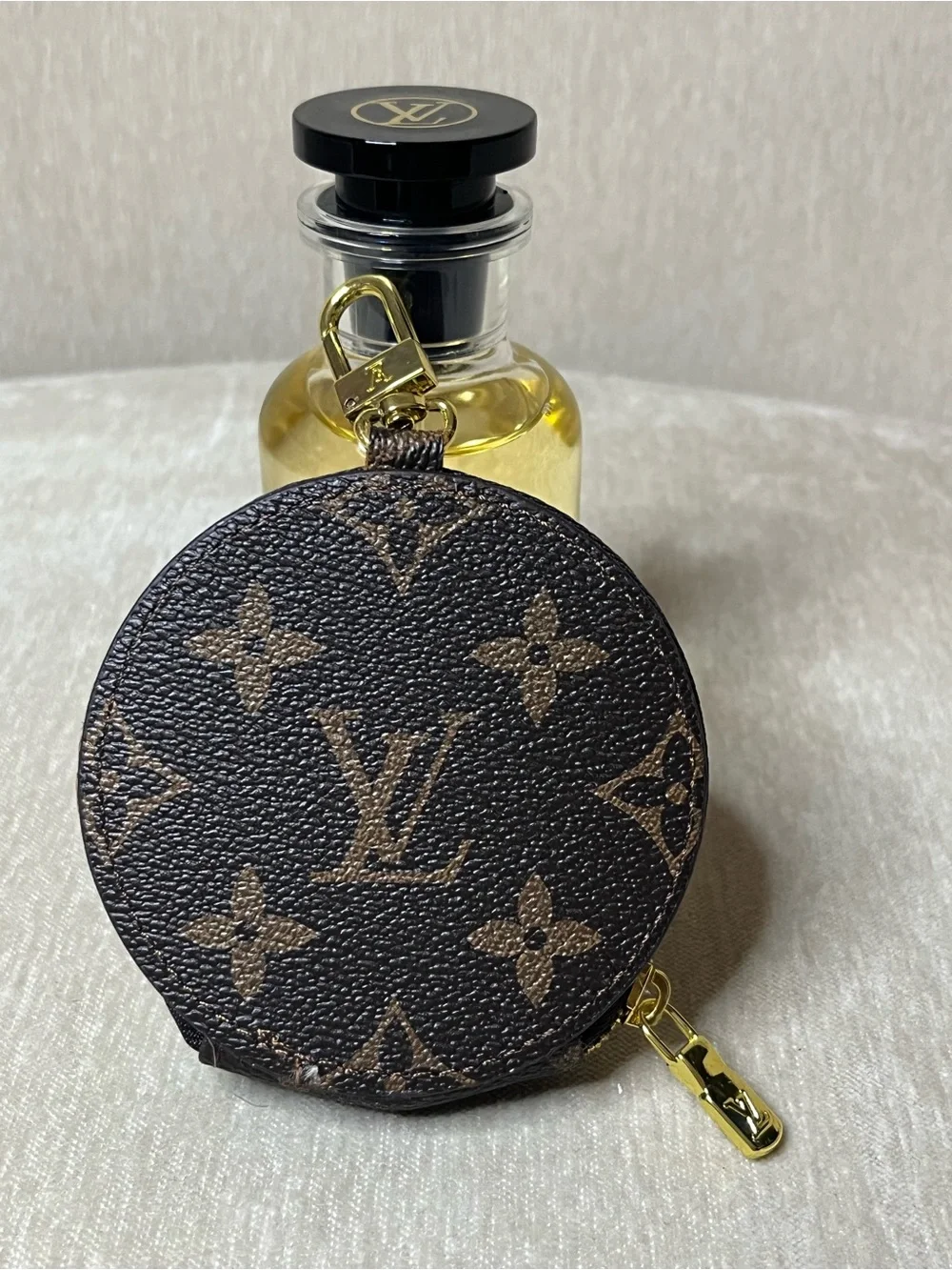 Louis Vuitton Brown Monogram Round Pouch with Colorful Winter Characters - Picture 2 of 4